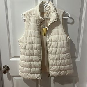 Cream brand new Michael Kors puffer vest b